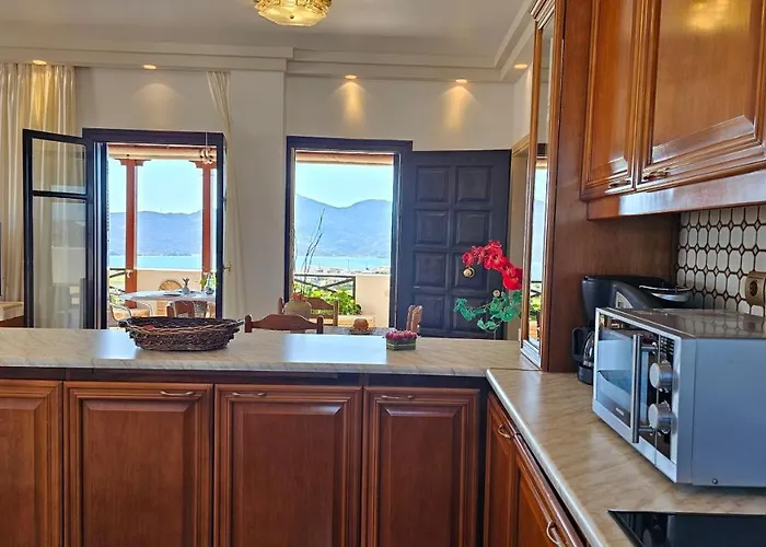 Geo Milos Ferienhaus Trypiti