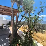 בית נופש Geo Milos טריפיטי