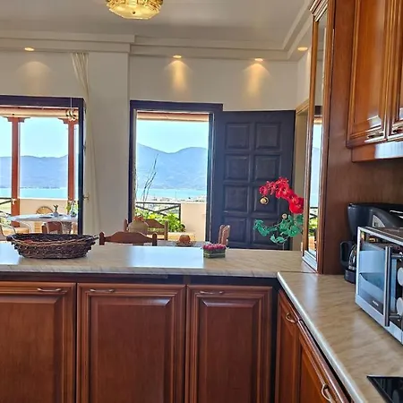 Geo Milos Ferienhaus Trypiti