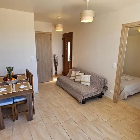 Geo Milos Ferienhaus