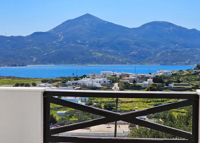 Geo Milos Ferienhaus *