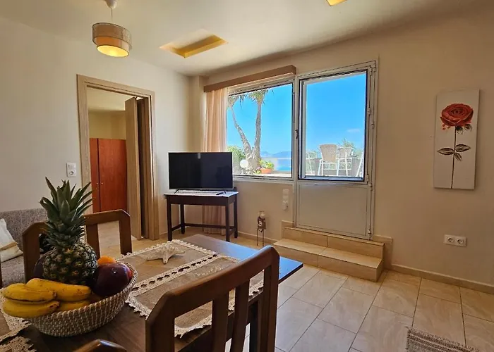 Ferienhaus Geo Milos Trypiti